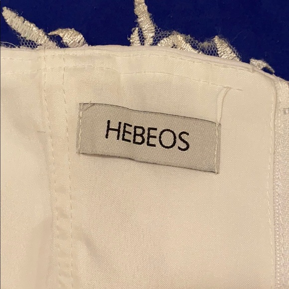 BRAND NEW white wedding dress - Picture 7 of 7